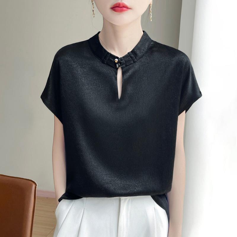 New Chinese style, spring and summer women's new national style buckle silky smooth satin texture design short-sleeved T-shirt top
