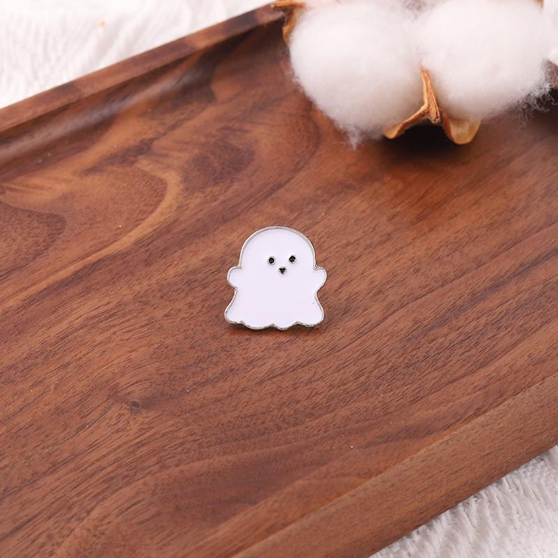 Cute Kawaii Ghost Brooch For Girls Stylish Minimalist Scarf Pin Metal Badge Accessory