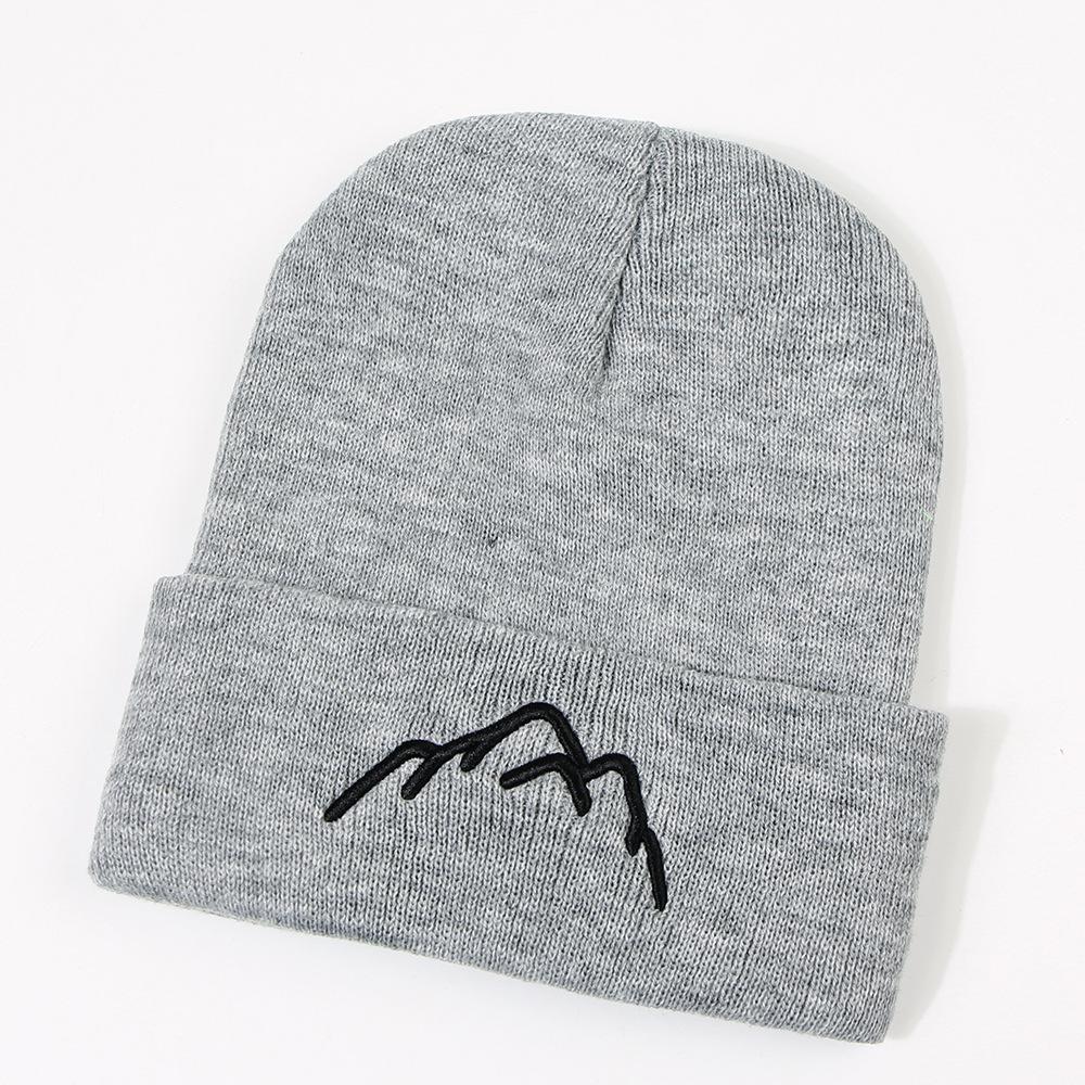 Hat Exquisite Simplicity Mountain Embroidery Unisex Warm Hatsbeanie Knitted
