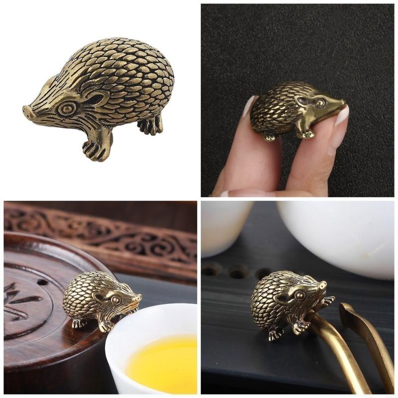 

Elegant Brass Hedgehog Statue Representing Prosperities Wealth Antique Animal Figurine for Collectors and Decors Lover X3UC CN