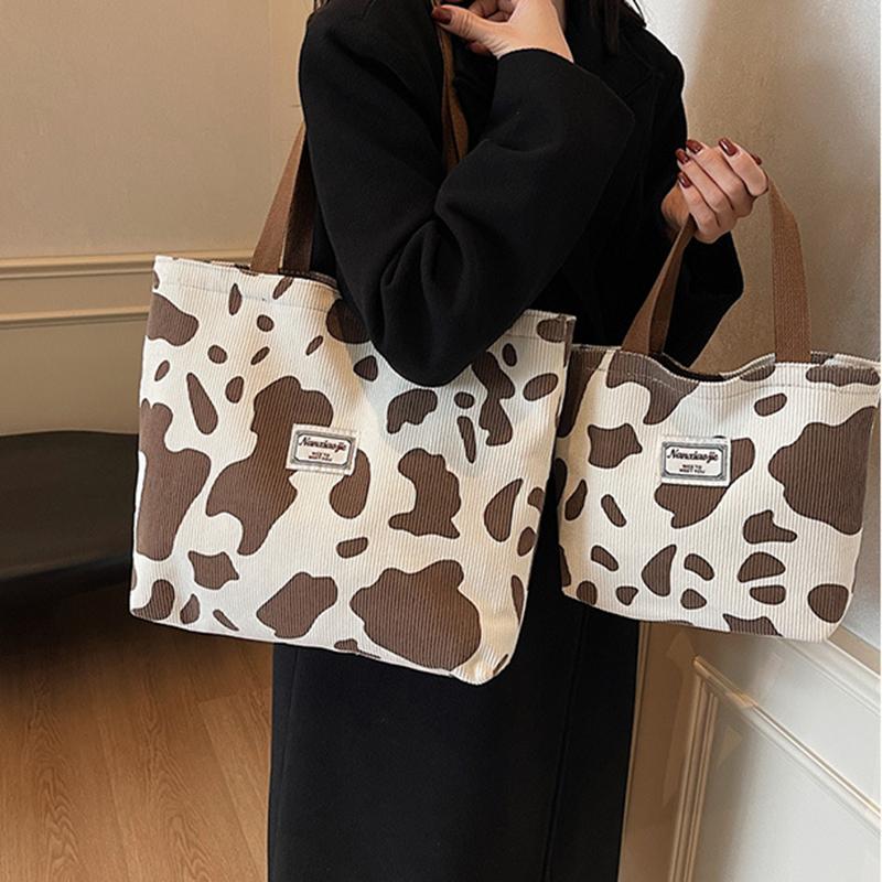Fashion Large Capacity Cow Print Corduroy Tote Bag for Women Reusable Cute Commuter Shoulder Bag with Zipper, Foldable Shopping Bag