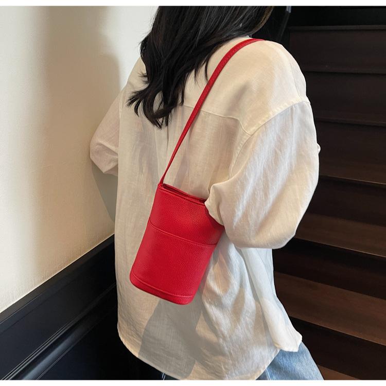 Beliebte kleine Tasche Damen Sommer 2025 neu einfache und vielseitige Umhängetasche Handytasche