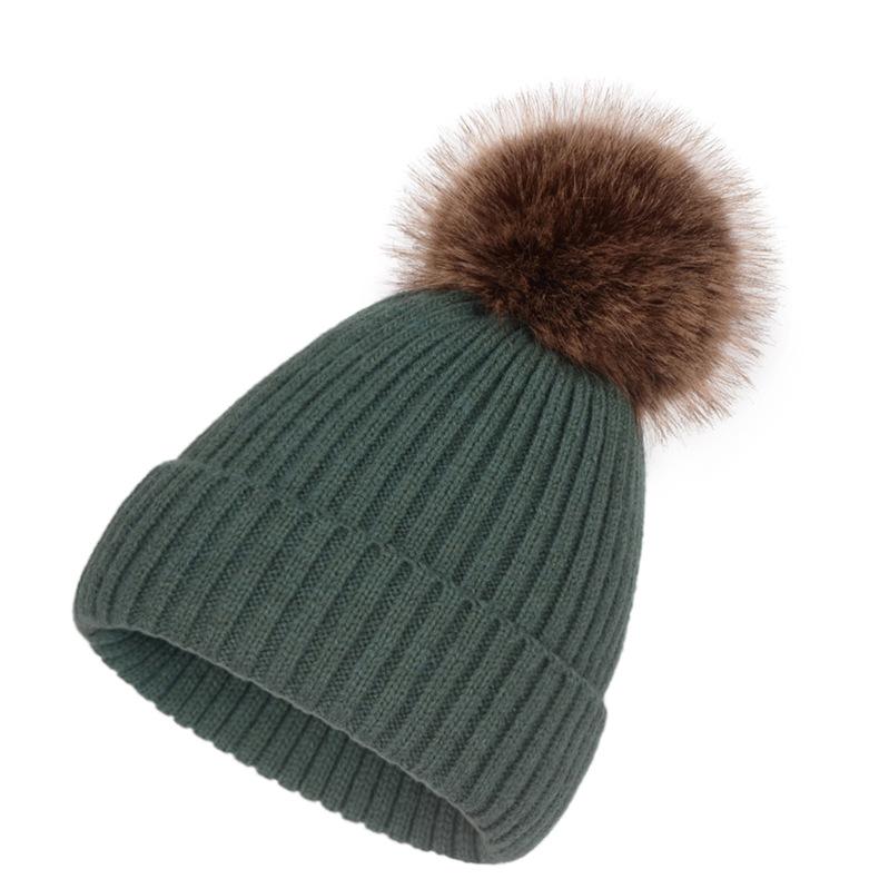 Gorro de Punto de Hilo Retorcido de Terciopelo Europeo y Americano con Pompón de Piel Sintética de Mapache - Estilo Versátil para Padres e Hijos
