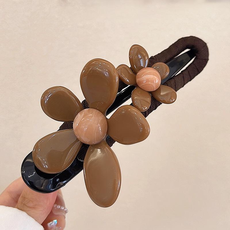 2024 High-End Retro Floral Korean Claw Clip for Women - Duckbill Style for Elegant Updo