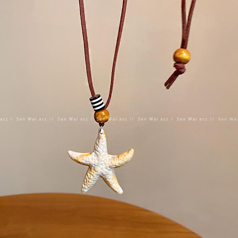Female Niche Fashion Versatile Vacation Style Starfish Pendant Necklace