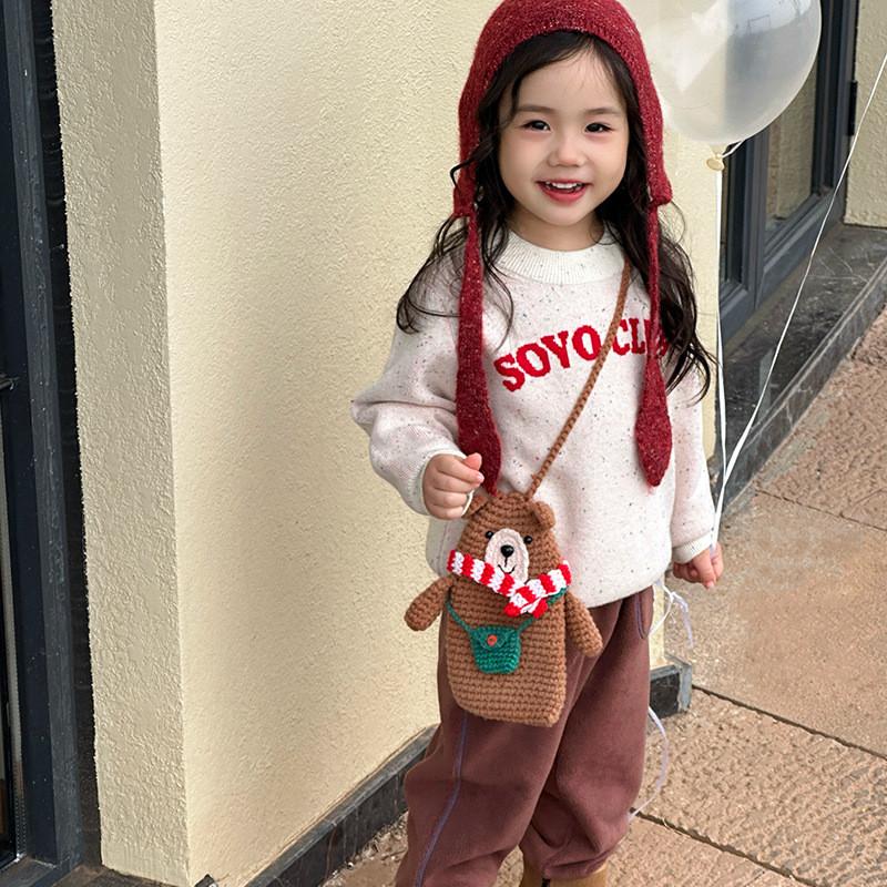 Bear Cute Knit Sling Bag For Kids Ideal For Daily Wear With Charming Cartoon Animal Design