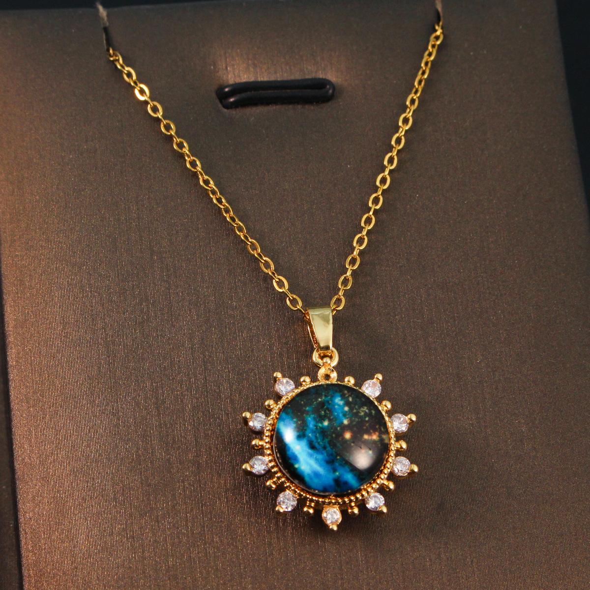 

Creative Fashion Planet Sun and Star Pendant Necklace for Women Luxury Gold Color Stainless Steel Crystal Zircon Choker Jewelry