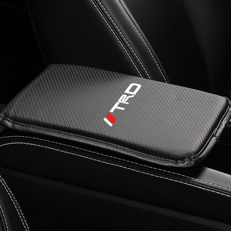 Koža z uhlíkových vlákien Podložka na konzolu do auta Kryt vankúša lakťovej opierky do auta pre Toyota TRD Reiz Corolla Chr Yaris Camry Logo RAV4 Levin