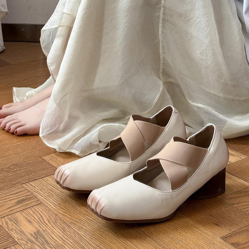 French Medium Thick Heel Ballet Mary Jane Women's Shoes Small Leather Shoes Women's 2025 New High Heels Pig Nose Shallow Mouth Single Shoes