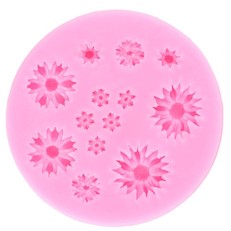 Daisy Wild Chrysanthemum Flower Silicone Mould DIY Cupcake Baking Moulds Daisy Fondant Mould Cake Decorating Tools Chocolate Candy Resin Mould