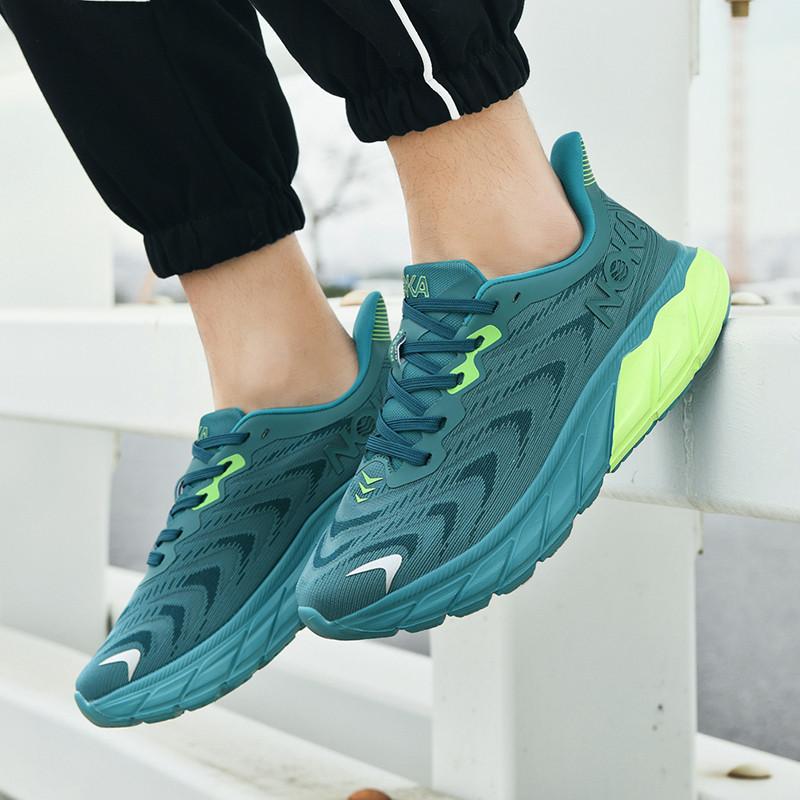 High Quality Basketball Sneakers Men Lightweight Running Shoes For Male Office Breathable Comfortable Athletic Men's Sneakers