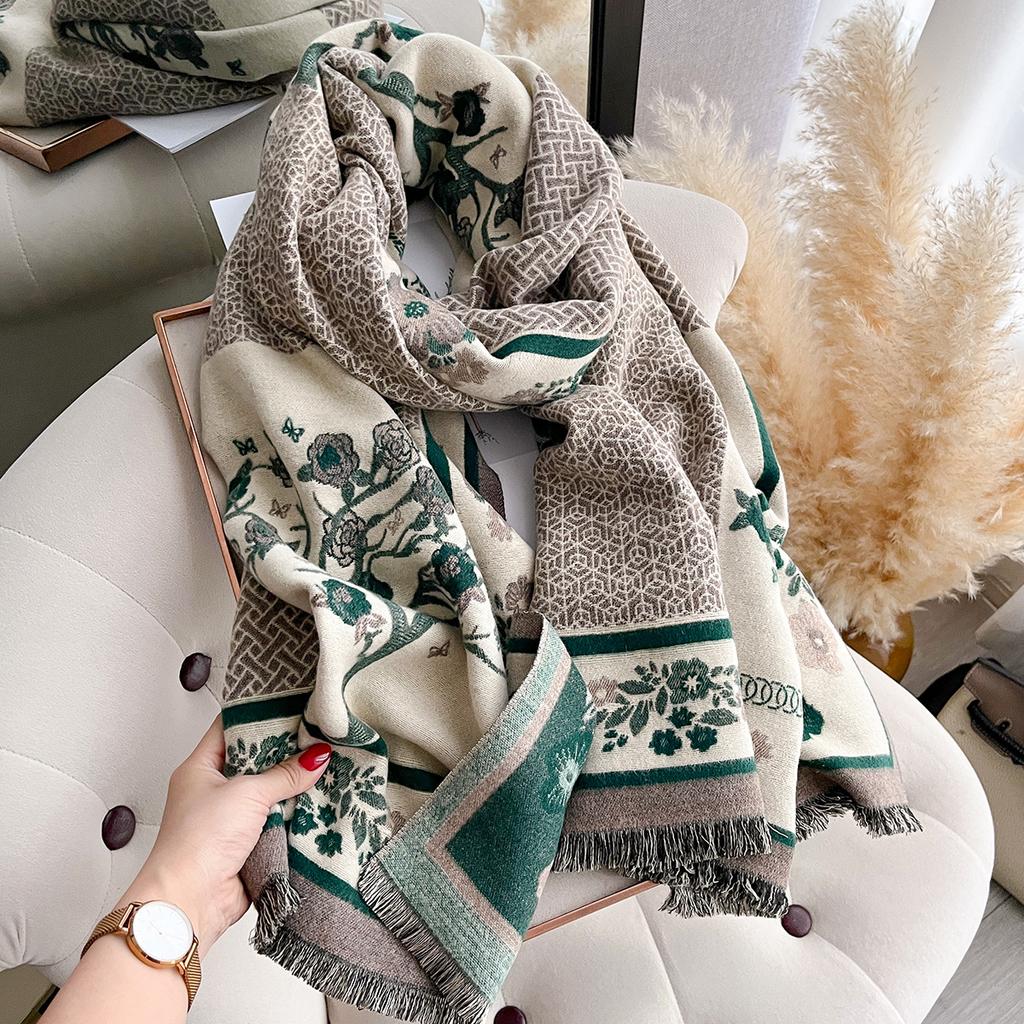 New Women's Thick Jacquard Faux Cashmere Flower Scarf - Warm Simple Shawl for Autumn & Winter