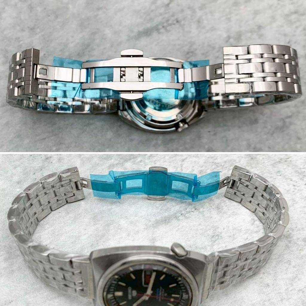 Used 1968 / Automatic / Working Seiko 5 Sports Early Model Red Hand 6119-6020