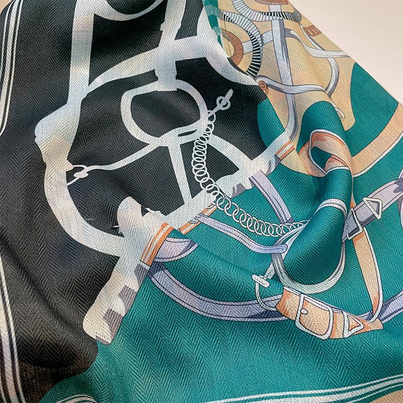 Korean Fashion Geometric Temperament Small Square Scarf Decorative Scarf Headband Professional Scarf for Mother Silk Scarf for Women Spring