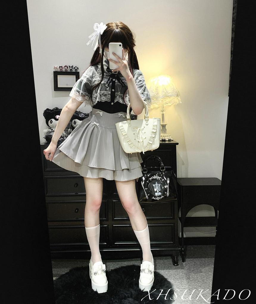 Short Detachable Ribbon and Cute Pearl Black and White [XHSUKADO] Women's Cape-Style Blouse, Sleeves, Brooch, Mass-Produced, Top, Shirt, Two-Layer