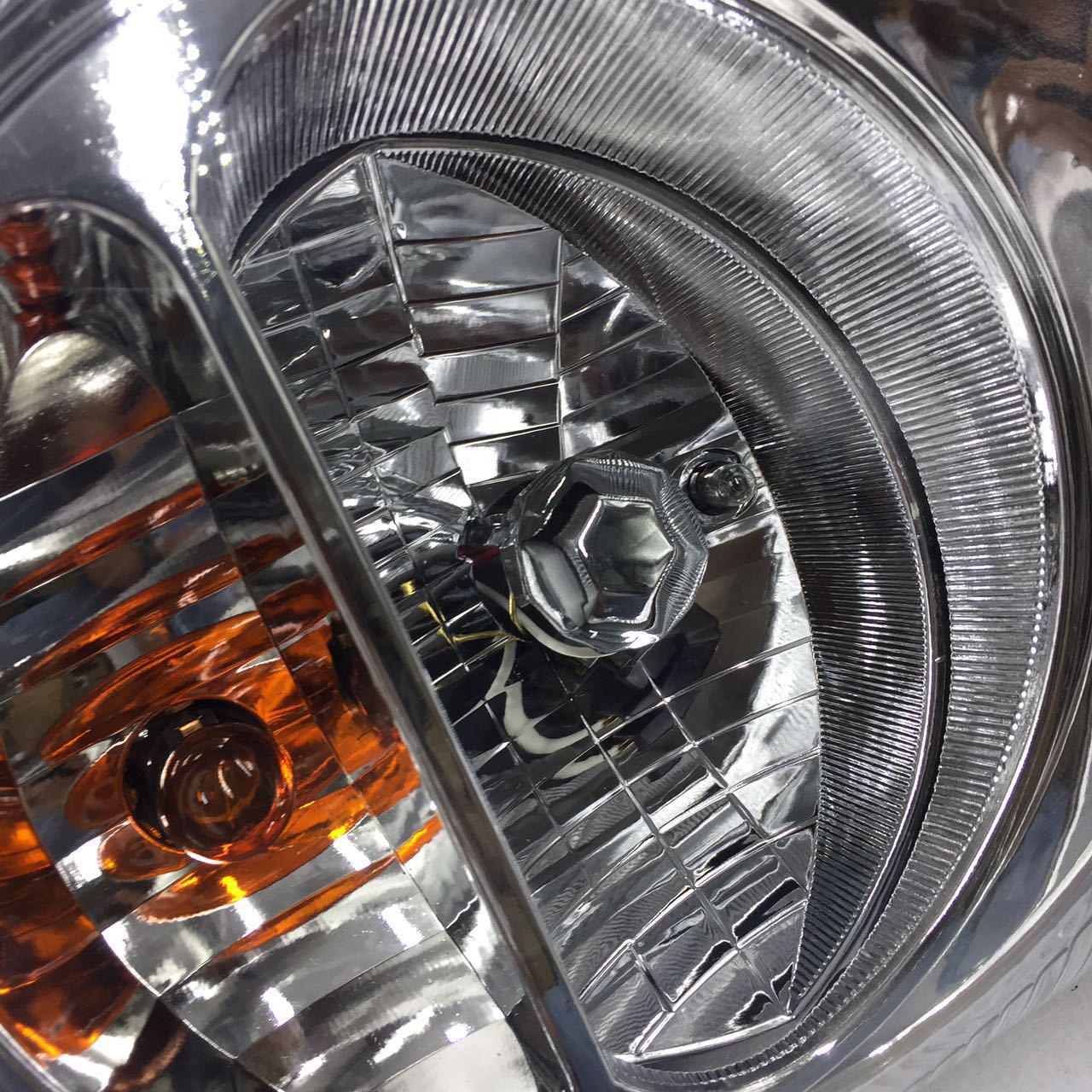 

Сборка фары Dongfeng Xiaokang V07S Запасной аксессуар Original Bulbs 2 pcs