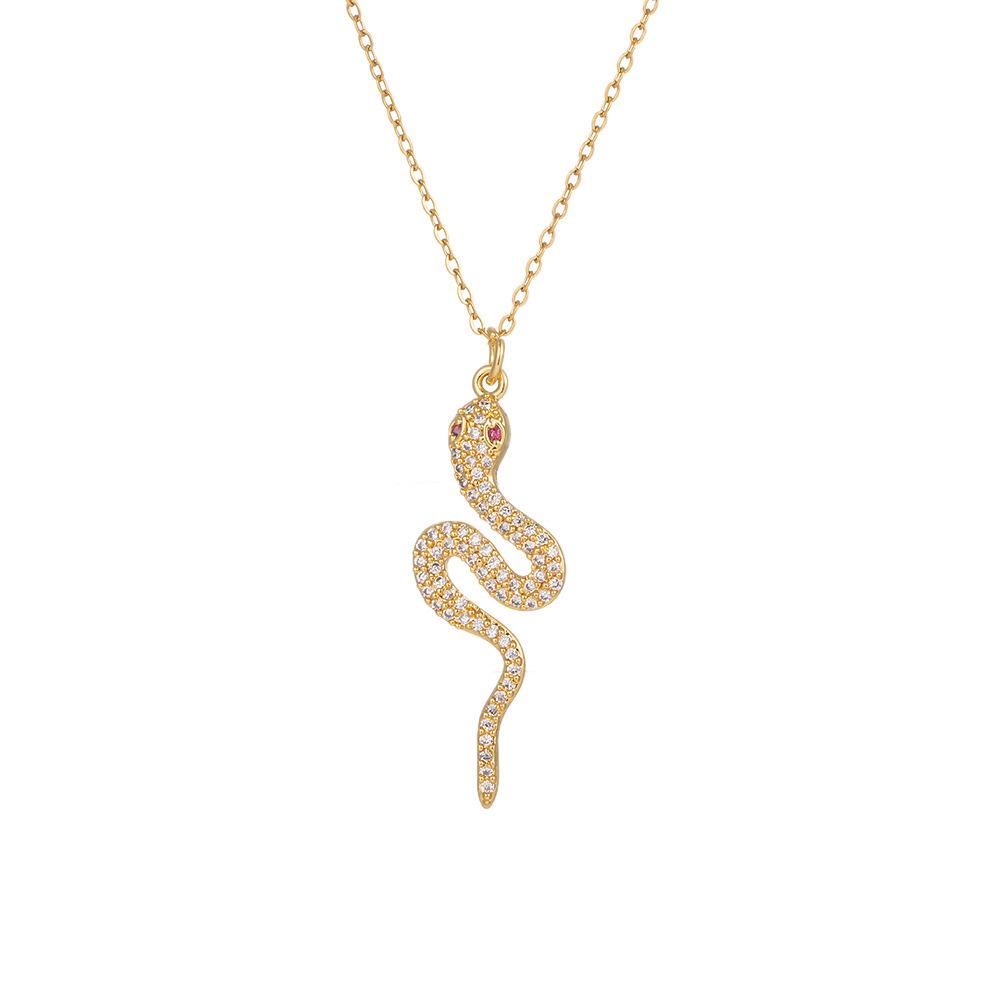 Non-Fading Titanium Steel Women's Necklace: Versatile and Elegant Internet Celebrity Chain with Simple Copper Pendant