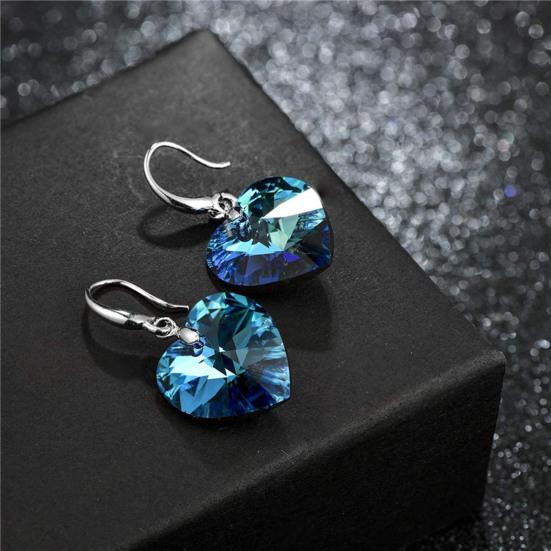 1 Paio di Orecchini a Gancio alla Moda All-Match Orecchini Pendenti a Forma di Cuore con Cristalli Sintetici per le Festività
