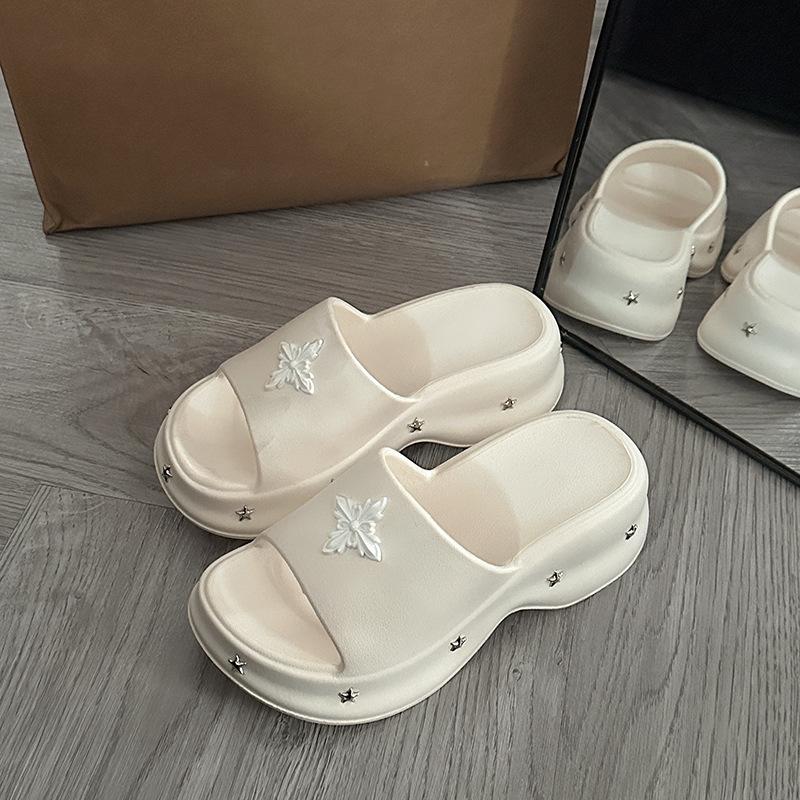 Thick bottom increases the height of the stars, one-word slippers for women to wear, new summer models, lazy people pedal beach tows