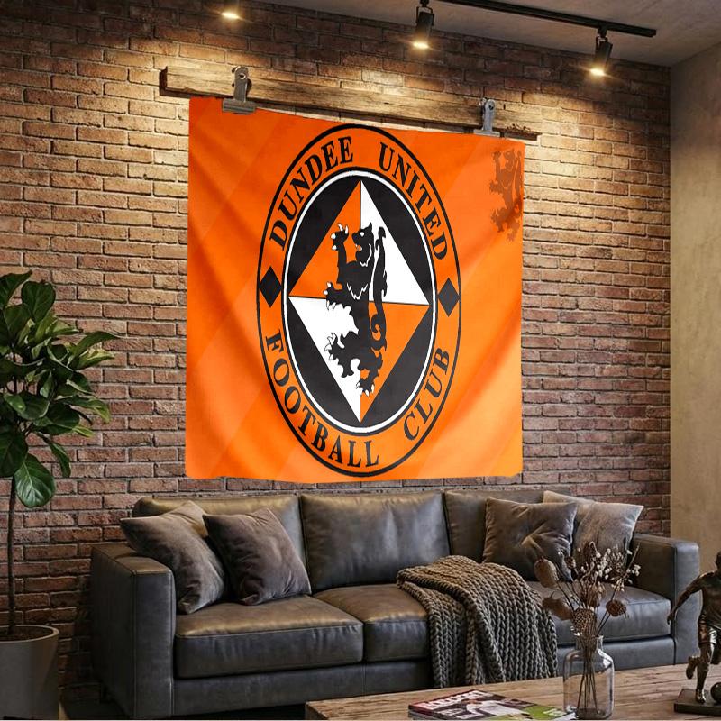 1PC Dundee United Crest Design Tapestry, Unique Design Tapestry, Wall Decor for Bedroom,Livingroom, Playroom,Heartwarming Fan Holiday Gifts