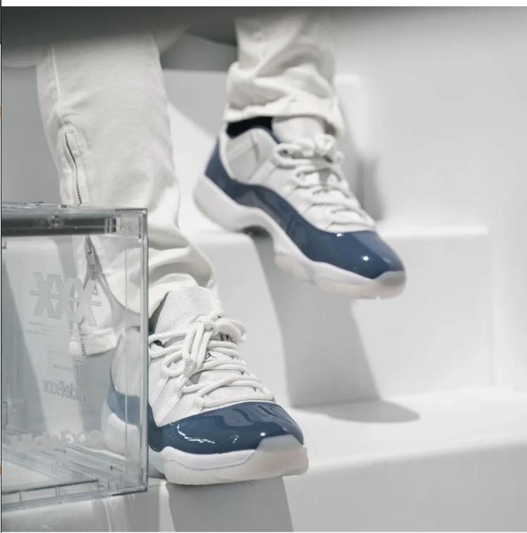 Jordan 11 Retro Low Herren Weiß Mitternachtsblau Diffuses Blau FV5104-104