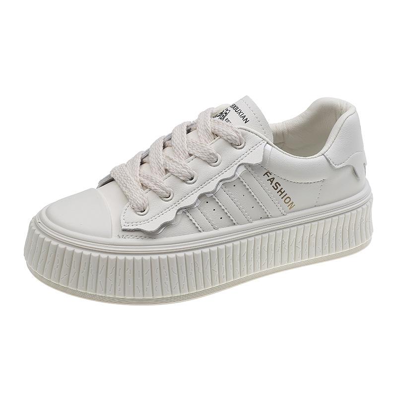 Sapatos esportivos femininos primavera e outono novos all-match couro casual biscoito fundo branco sapatos coreanos moda