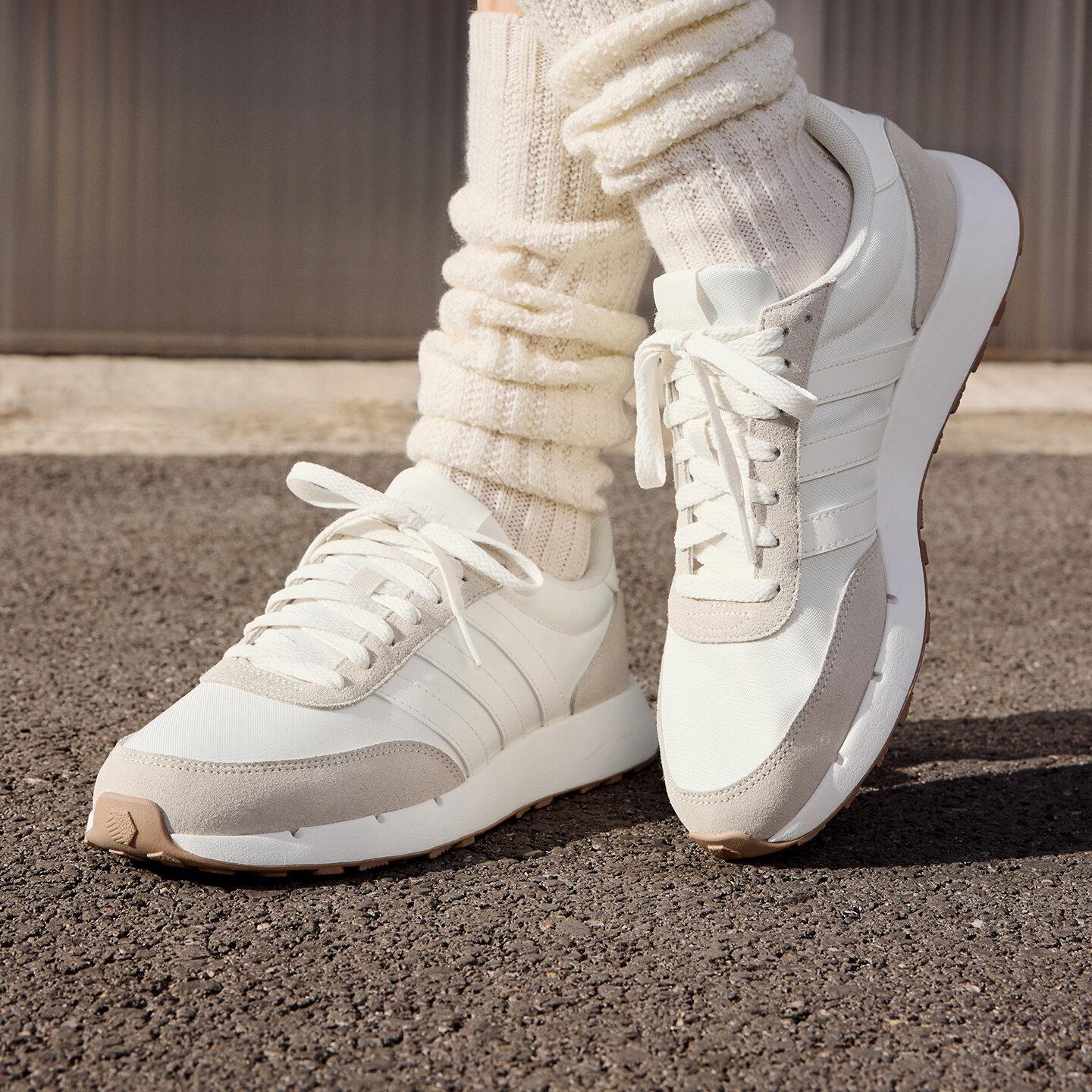 Adidas Run 60s 2.0 Running Shoes Unisex Beige 37