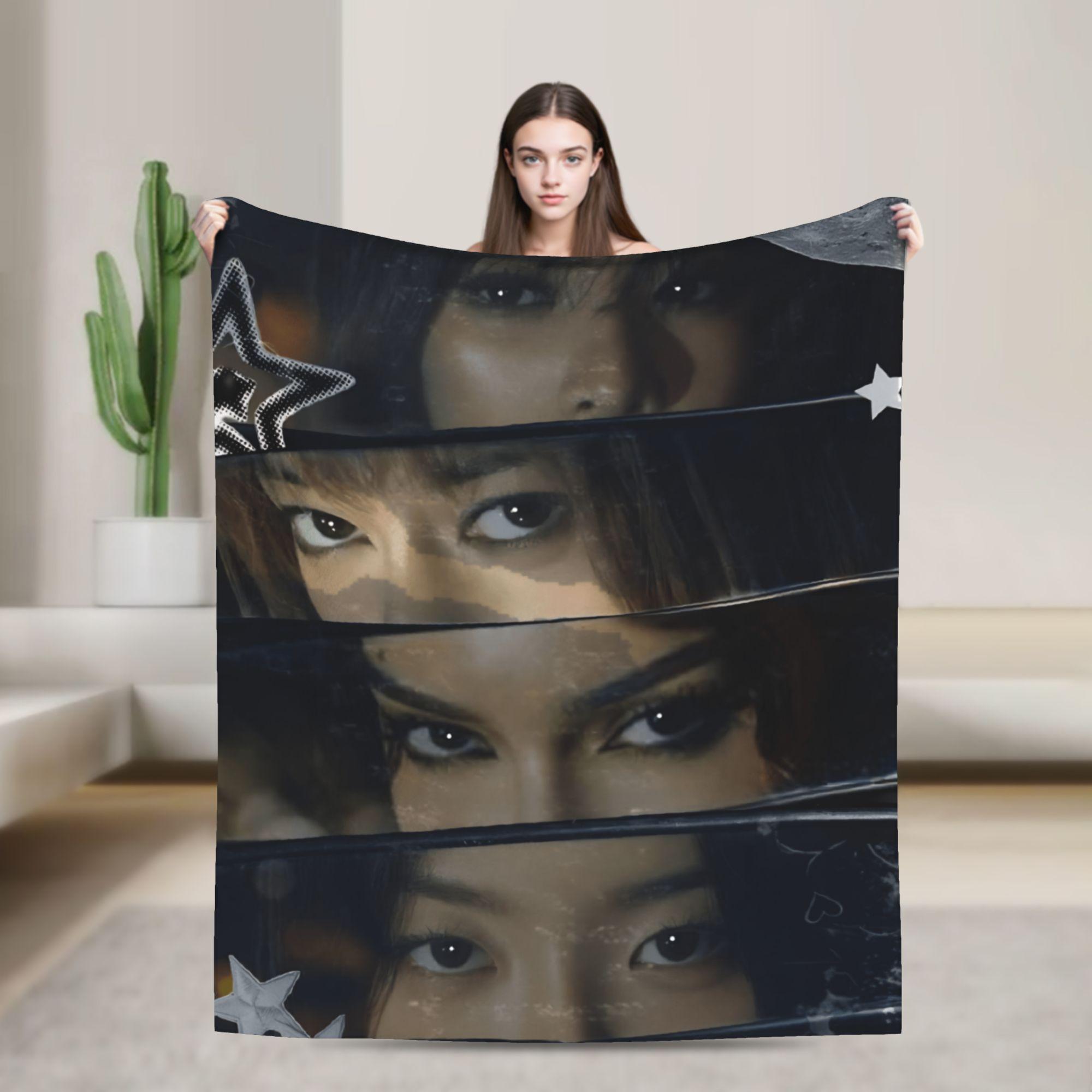 

Katseye Kpop Одеяло Качество Супер Теплое Постельное белье Пледы Зима Дети Диван Кровать Пушистое Покрывало 30x40in