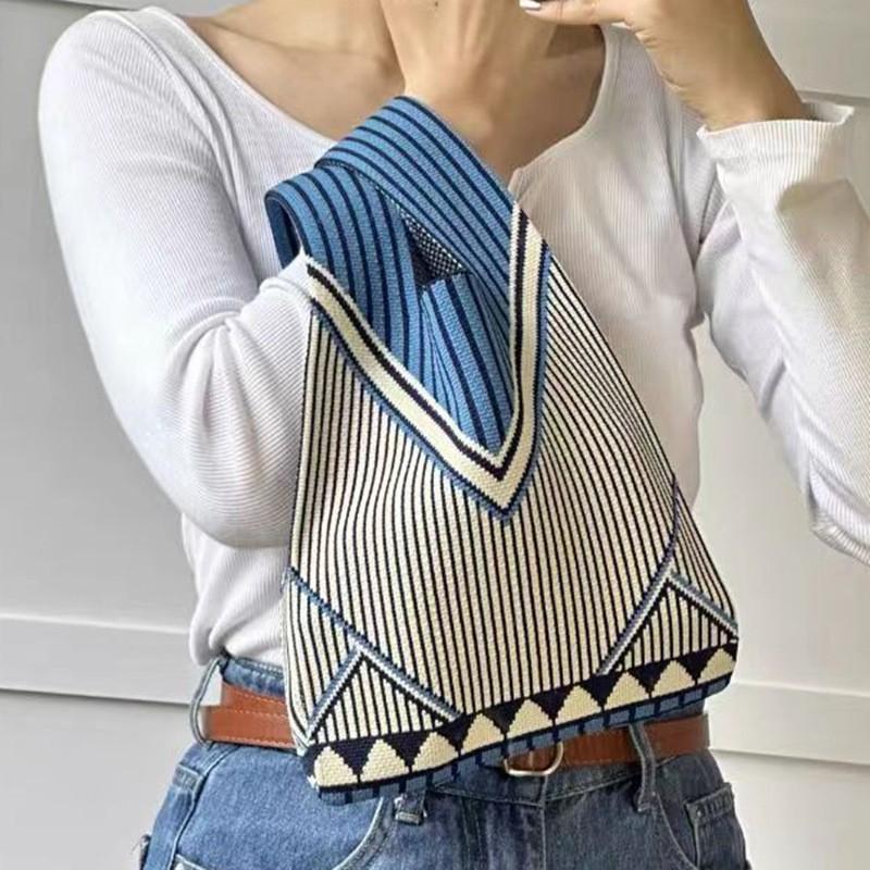 Panda Knit Women's Cross-Border Wrist Tote Handbag
