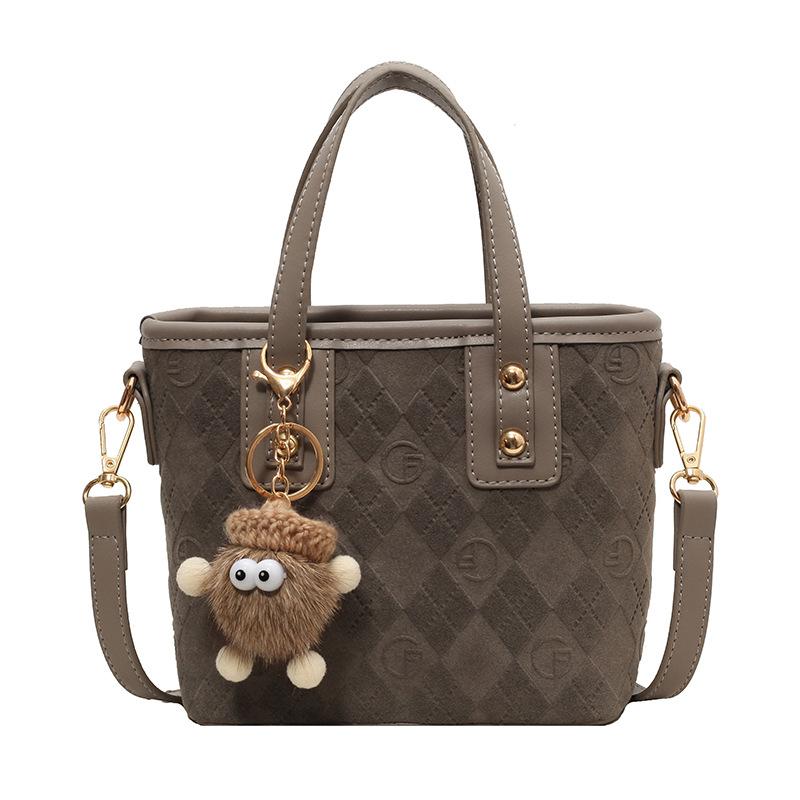 Fashion Versatile Handbag Women's New Shoulder Bag Casual Commuter Messenger Bag