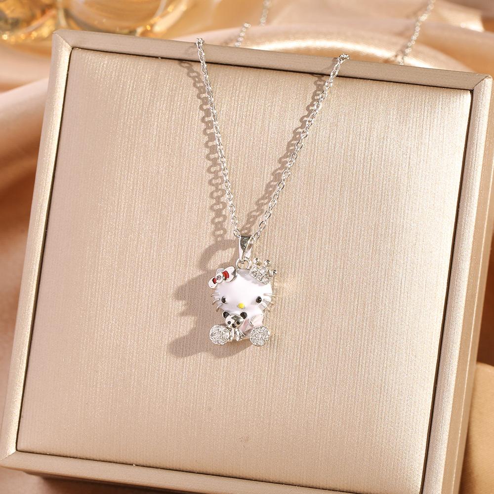 Four Leaf Clover Pendant Necklace For Women Fashionable Zircon Crystal Adjustable Chain Delicate And Versatile Jewelry