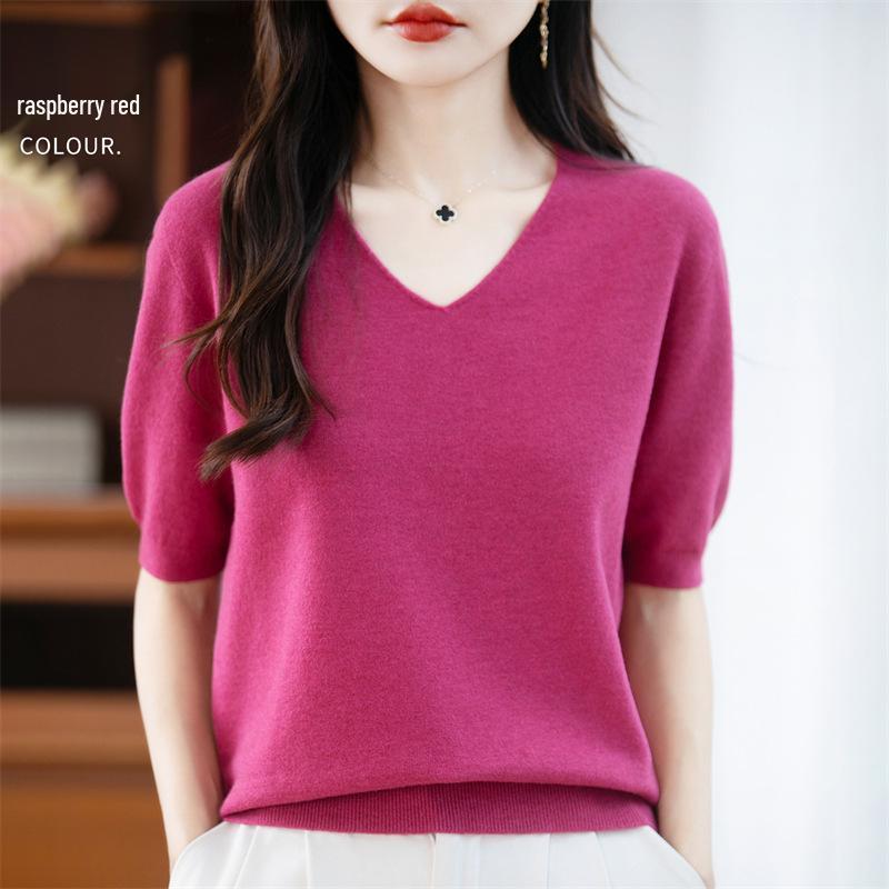 Autumn 2026 V-Neck Women's Knit Pullover Sweater with Short Sleeves - Seamless, One-Piece Design