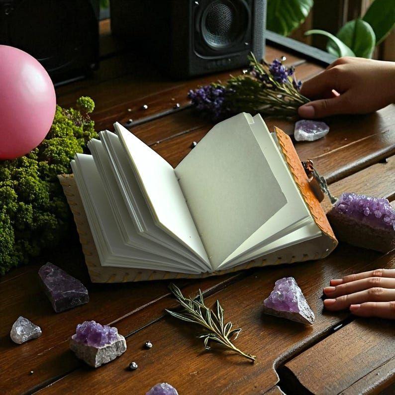 Book of Shadows, Vintage Leather Journal, Grimoire Journal, Witch Spell Book Witchcraft Supplies, Wiccan Decor Leather Book Travel Notebook