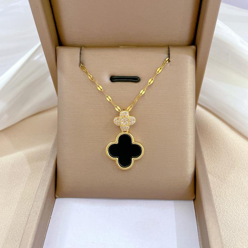 Personalized Titanium Steel Sparkling Necklace for Women – Lively Luck Pendant with Chic Design