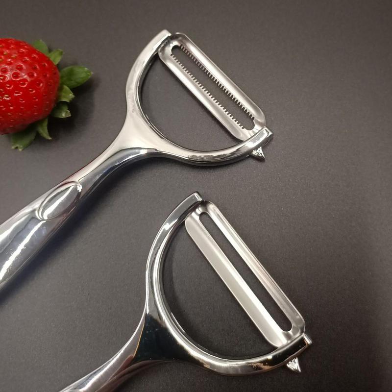 Multifunctional Peeler Zinc Alloy Wide Peeler Hole Design Pear Skin Peeler Kitchen Tools With Sawtooth And Blade Mouth Camping