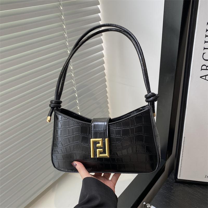 

Premium sense niche underarm bag women s 2025 new spring and summer fashion versatile ins simple shoulder messenger bag чёрный