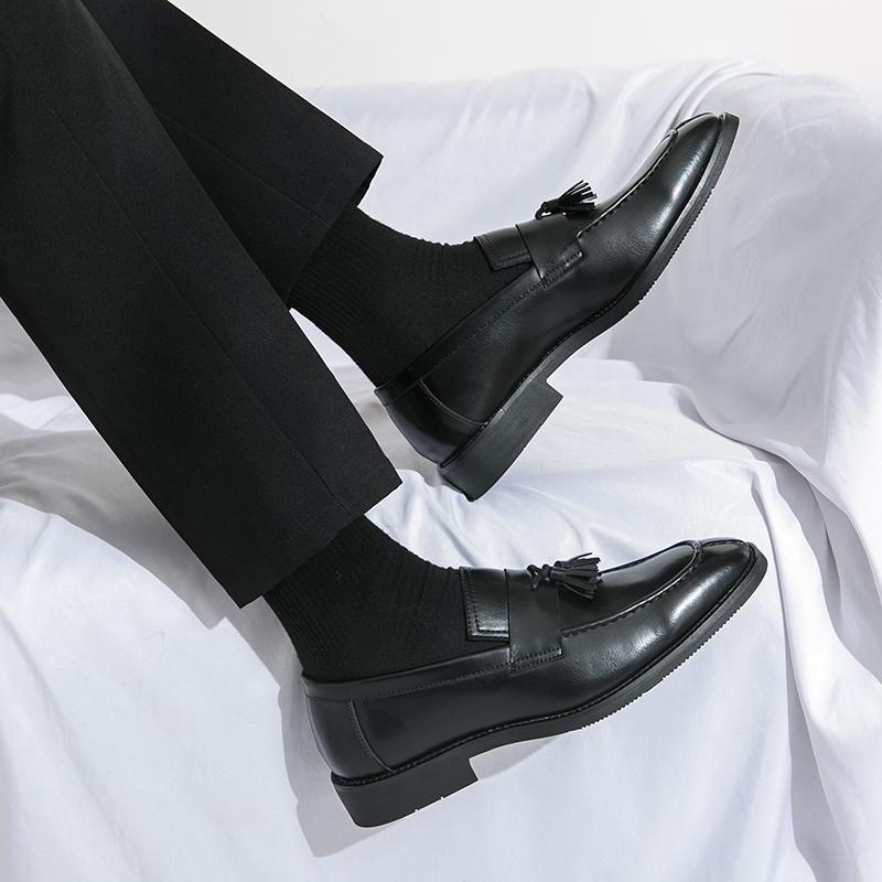 Brand Leather Shoes Business Formal Pointed Toe Slip-On Tassel Loafers Shoes British Style Casual Breathable Mens Leather Shoes