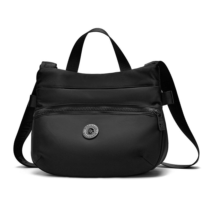 Stylish Crossbody Bag with Adjustable Strap and Compact Design for Everyday Fashion Use чёрный