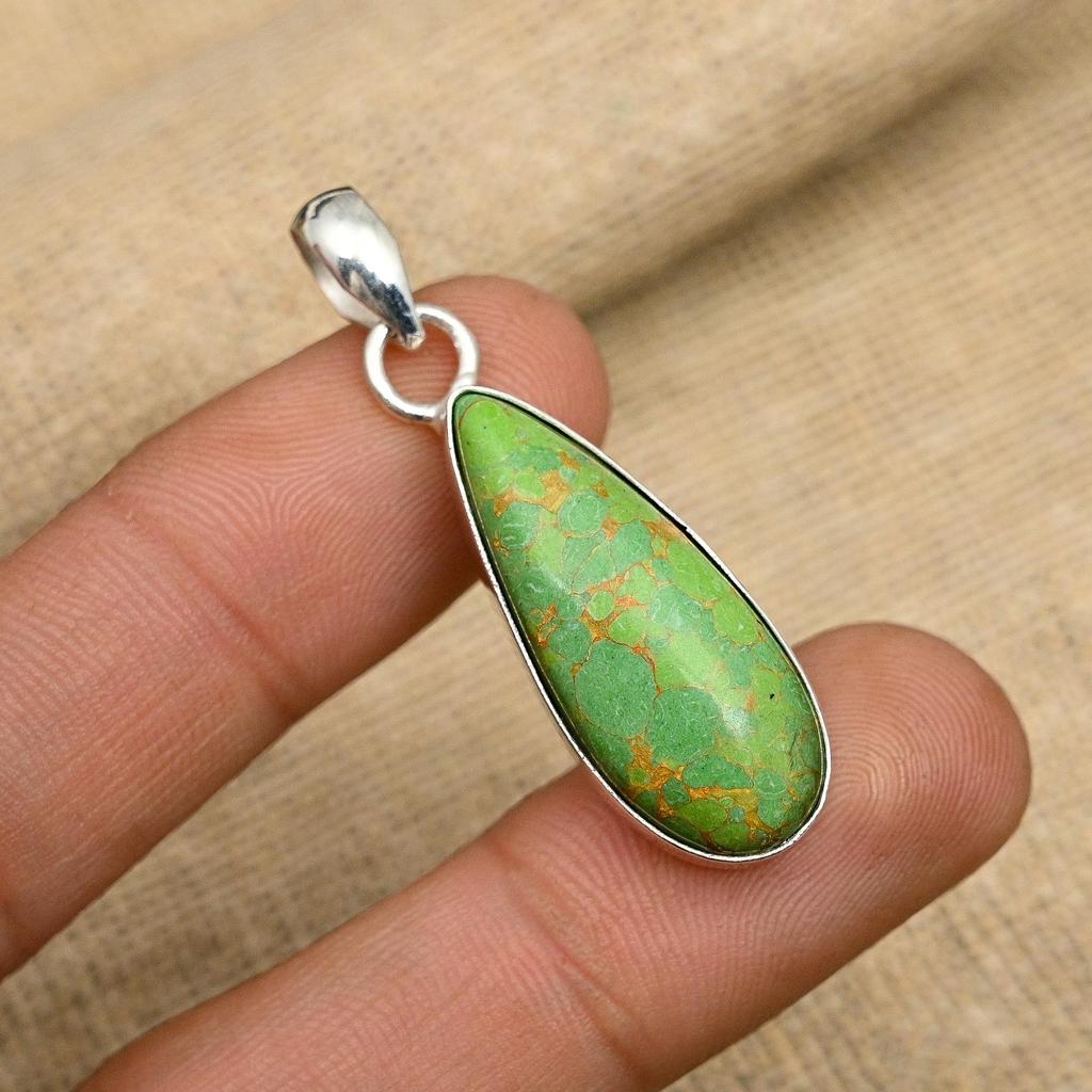 Incrível pingente de joia de prata esterlina 925 feito à mão com pedra preciosa turquesa de cobre verde para ela