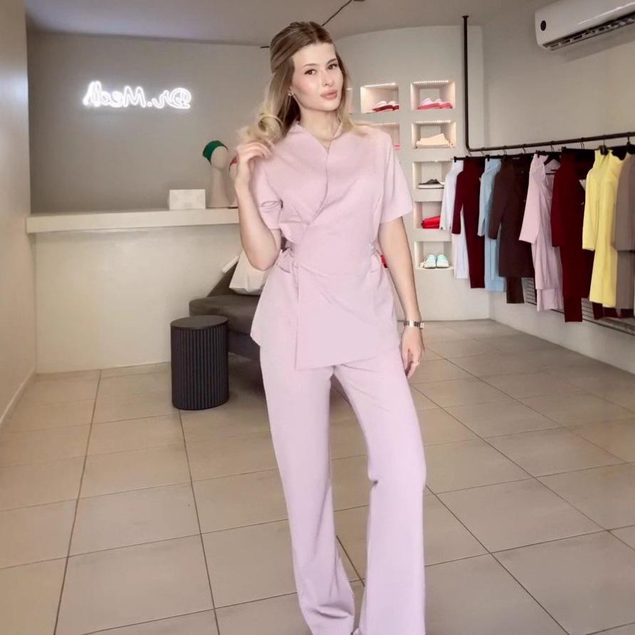 2025 Summer Women's Lace-Up Casual Two-Piece: Short-Sleeve Top & Fashion Trousers for Commuting