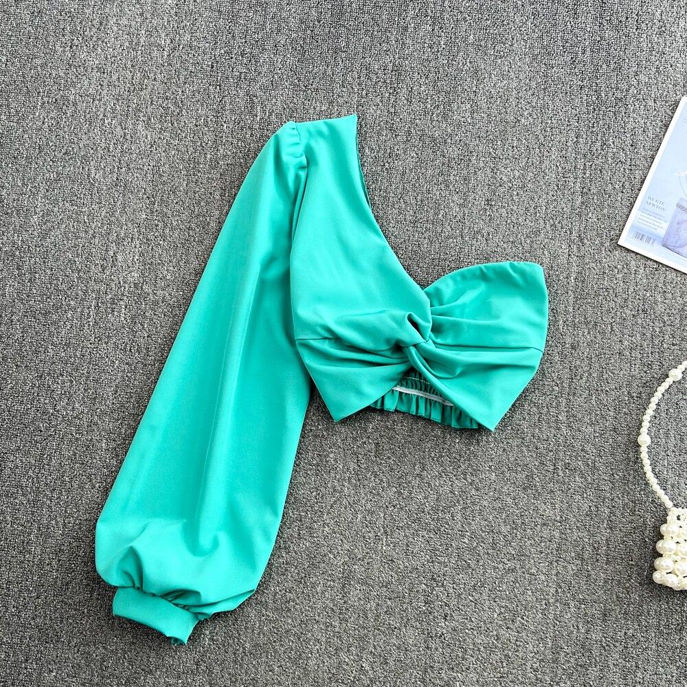 

RUGOD Сексуальная односторонняя тонкая футболка с длинными рукавами и открытыми плечами, облегающая тонкая футболка, женский короткий топ на пуговицах в иностранном стиле One Size чёрный