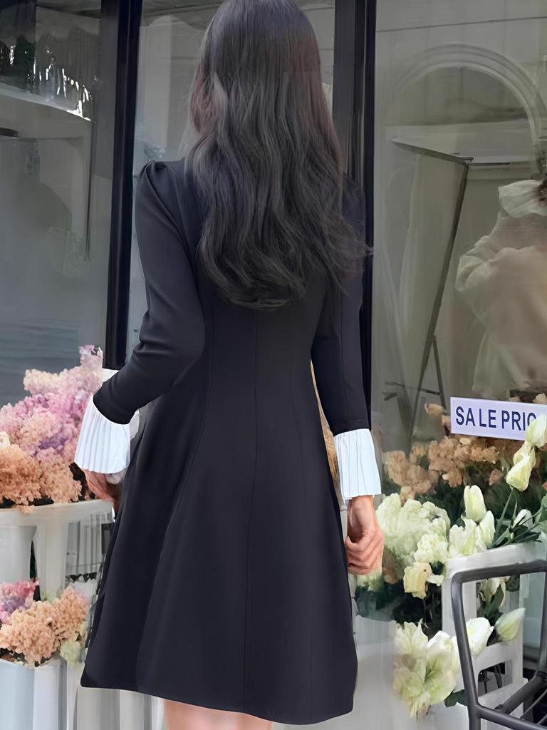 Hepburn Style Black Long Sleeve Petite Dress for Women - Autumn/Winter 2025