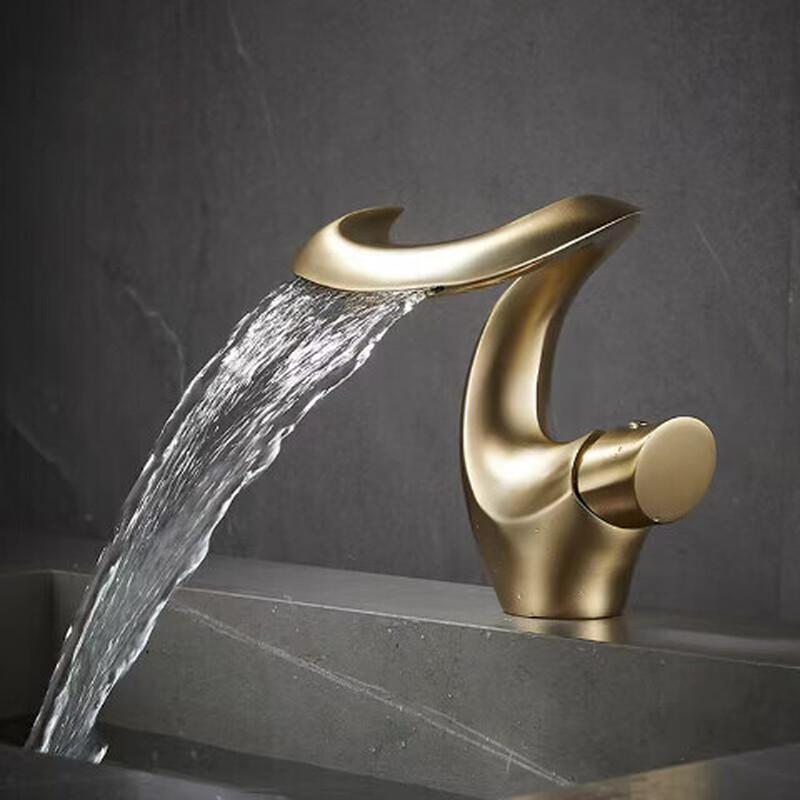 Mussel Design Brass Waterfall Basin Faucet