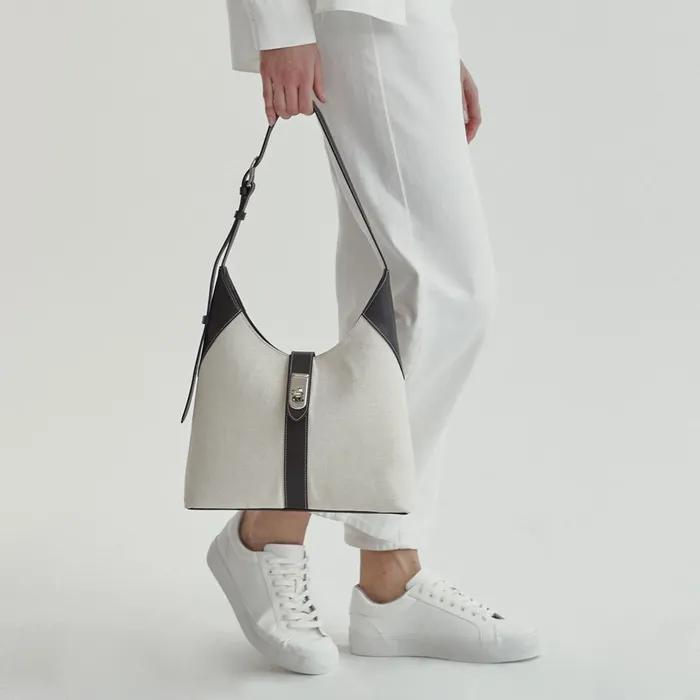 Rev Hobo Bag_Canvas Brown