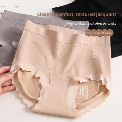 Intimo modellante – Slip modellanti, panciere e fasce contenitive