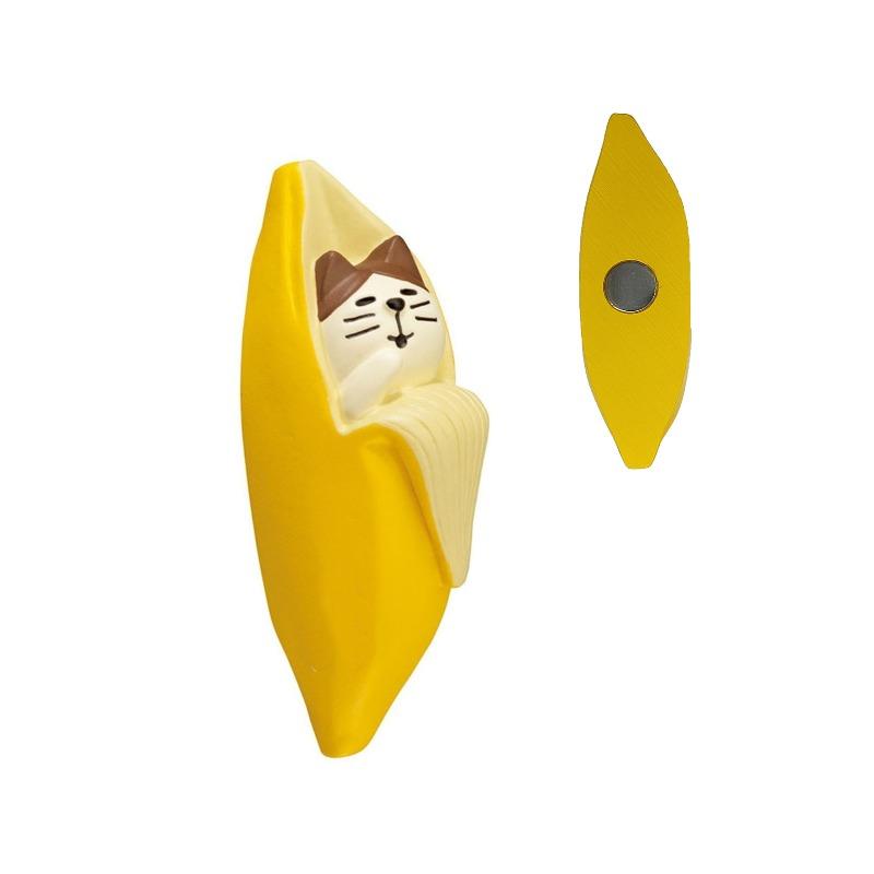 Japanese cat refrigerator sticker, grocery zakka cute bread coffee shop decoration gift miniature resin ornament