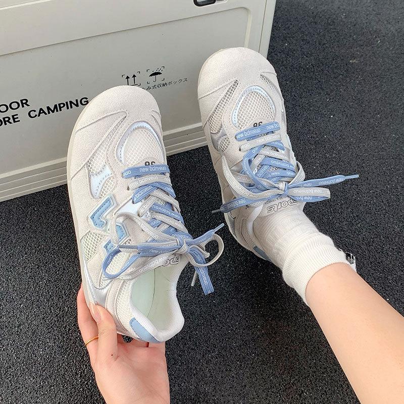 Mesh breathable casual sports shoes 2025 summer show small non-slip inner height increase German training shoes travel running women's shoes