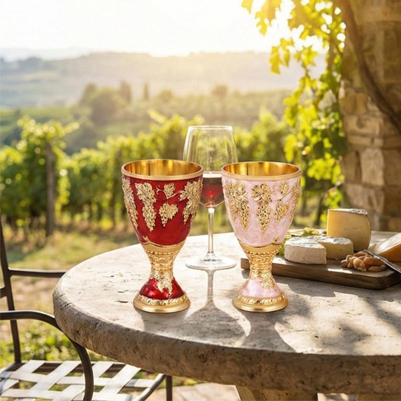 Bucolic Yet Delicate Kovový pohár na víno s protiskluzovou základnou Tradiční barové příslušenství Pro denní použití nebo jako dárek