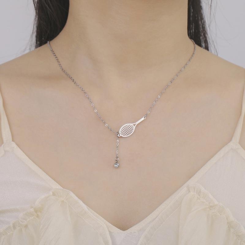 Fashionable Tennis Racket Pendant Necklace Portable And Sturdy For Everyday Wear