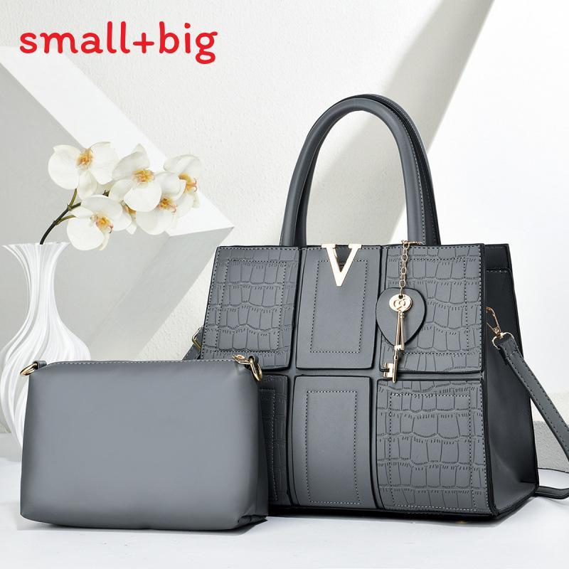 Pu Crocodile Textured Shoulder Bag With Splicing Design For Daily Use Women